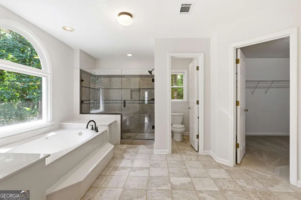3044 Eagle Watch DR Woodstock, GA 30189