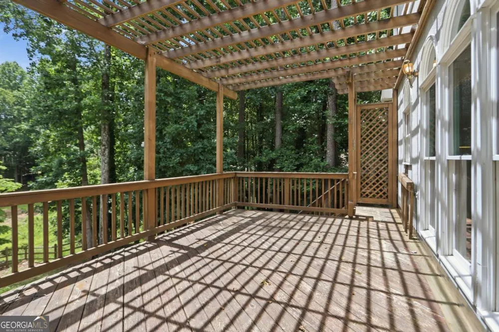 3044 Eagle Watch DR Woodstock, GA 30189