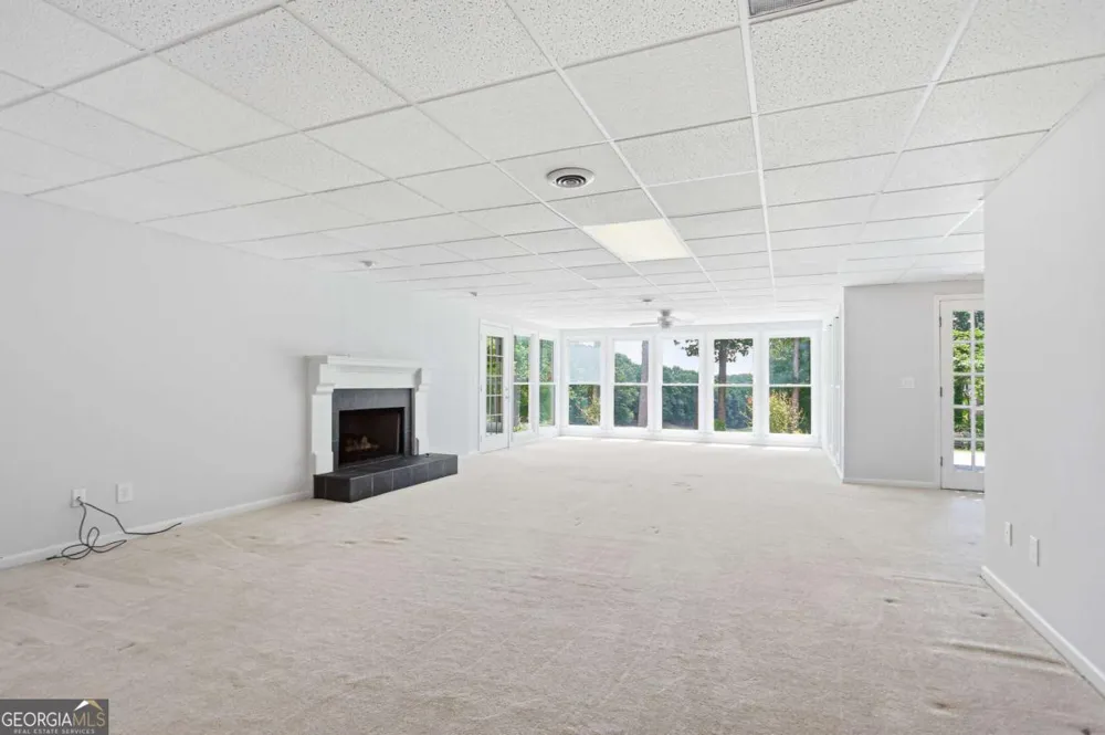 3044 Eagle Watch DR Woodstock, GA 30189