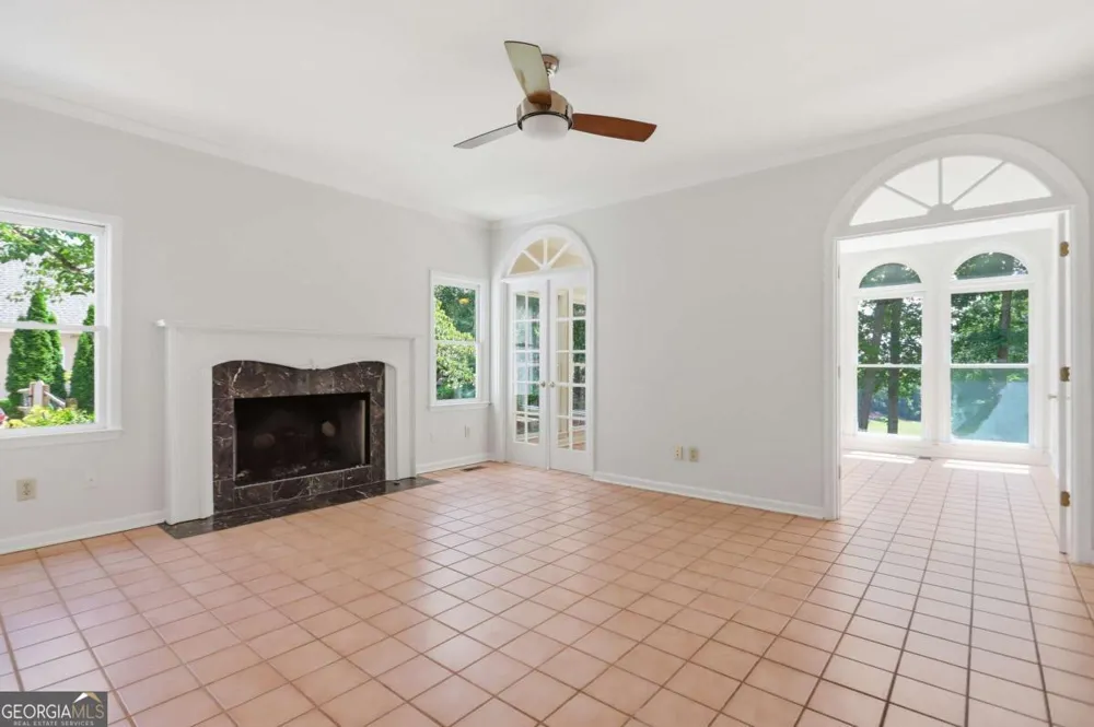 3044 Eagle Watch DR Woodstock, GA 30189