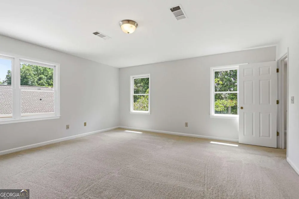 3044 Eagle Watch DR Woodstock, GA 30189
