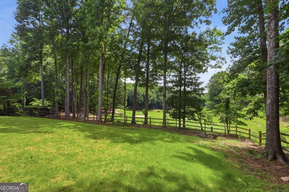 3044 Eagle Watch DR Woodstock, GA 30189