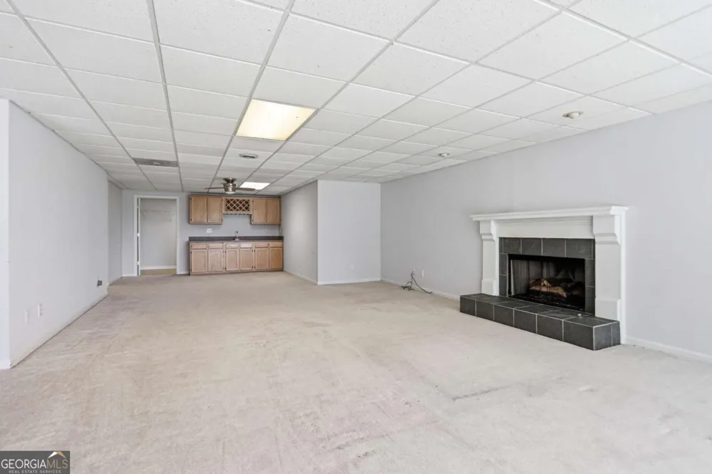 3044 Eagle Watch DR Woodstock, GA 30189
