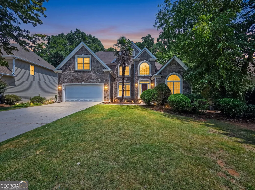4334 Catamount DR SW Lilburn, GA 30047