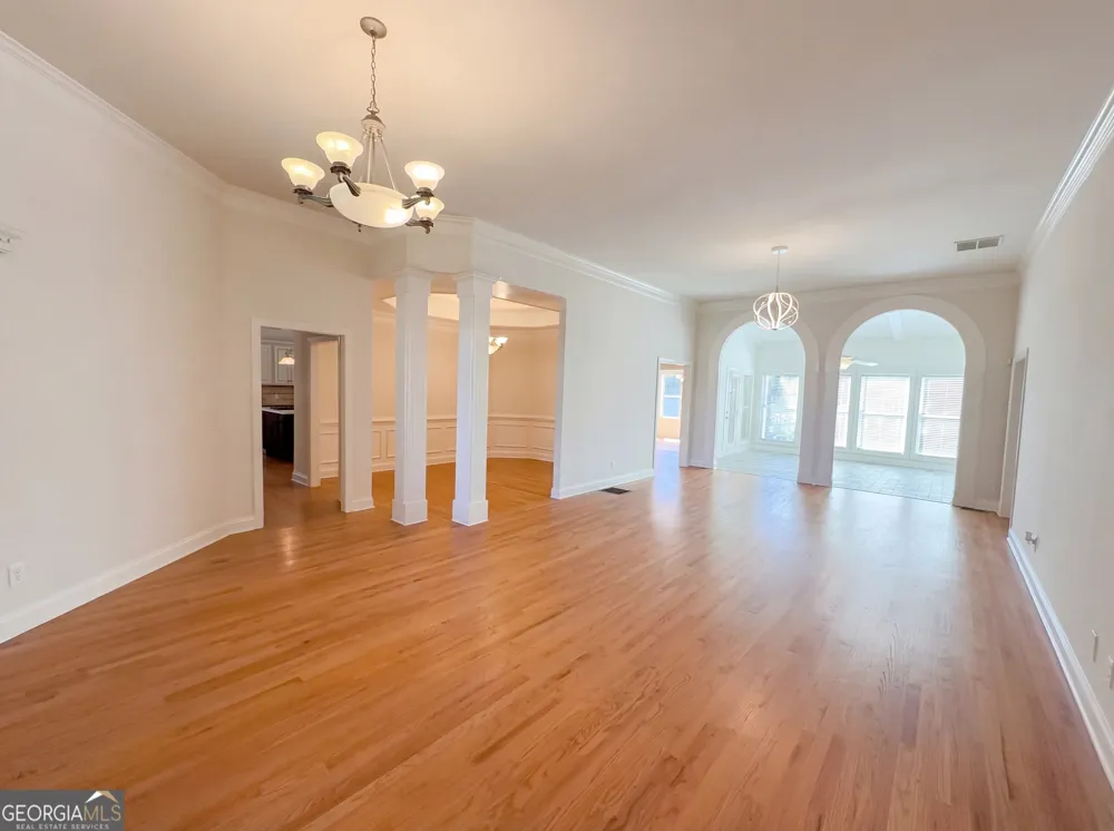1225 Ewing Ives DR Dacula, GA 30019