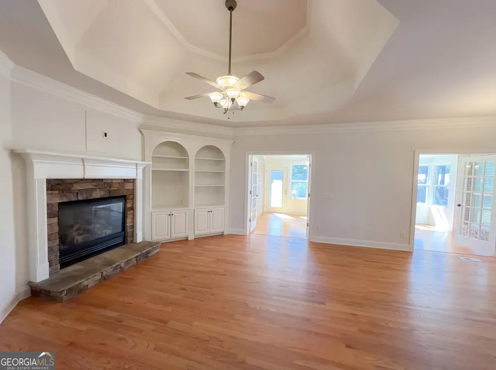 1225 Ewing Ives DR Dacula, GA 30019