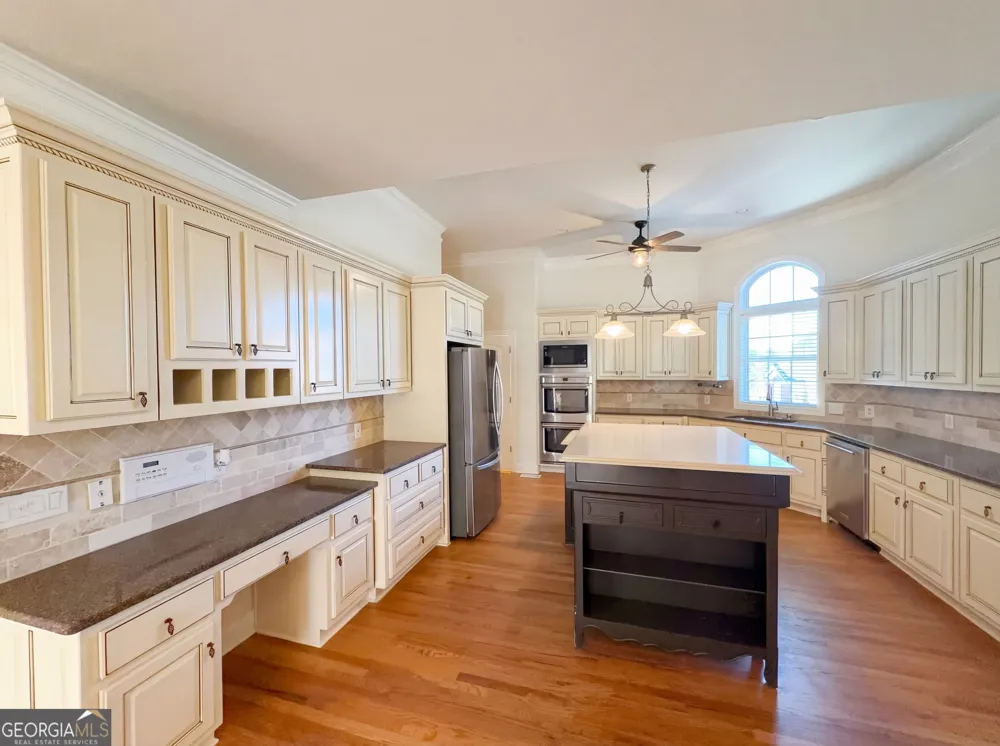 1225 Ewing Ives DR Dacula, GA 30019