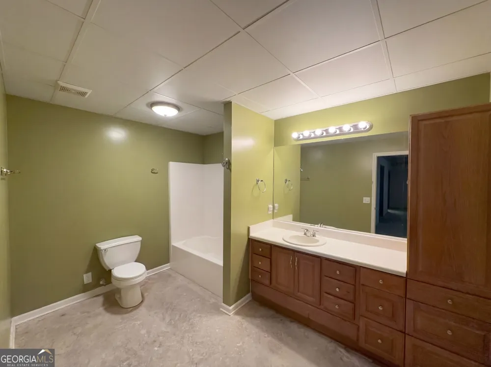 1225 Ewing Ives DR Dacula, GA 30019