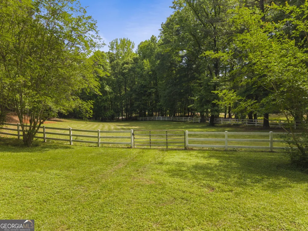 1521 Aiken Chafin LN McDonough, GA 30252