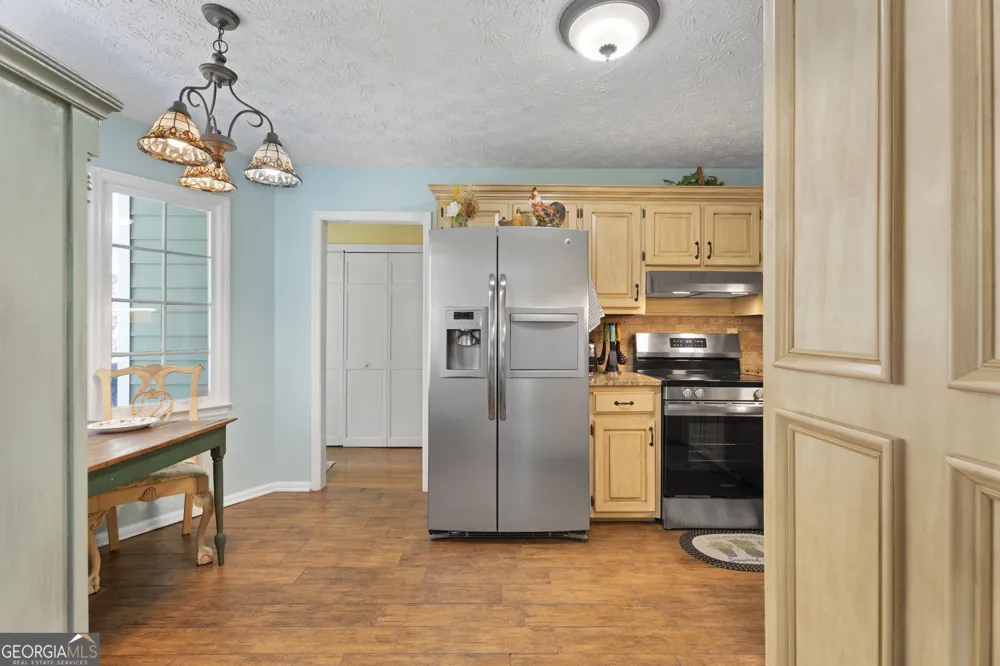1521 Aiken Chafin LN McDonough, GA 30252