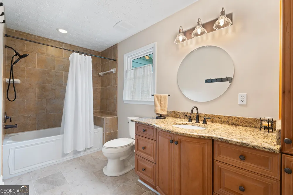 1521 Aiken Chafin LN McDonough, GA 30252