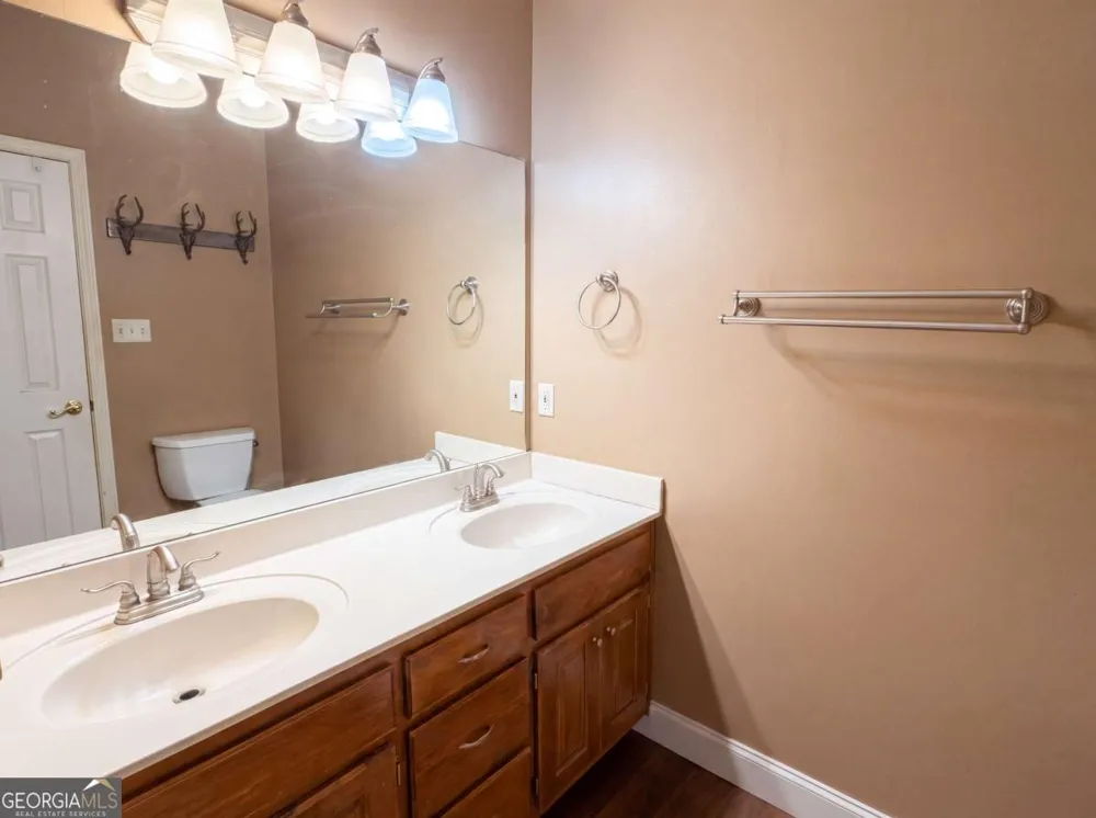 346 Carnation DR Social Circle, GA 30025