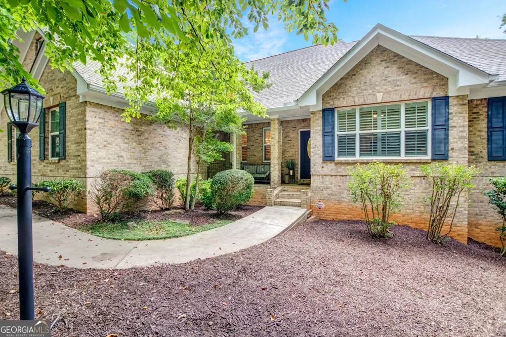 194 Autumn Sweet DR Clarkesville, GA 30523