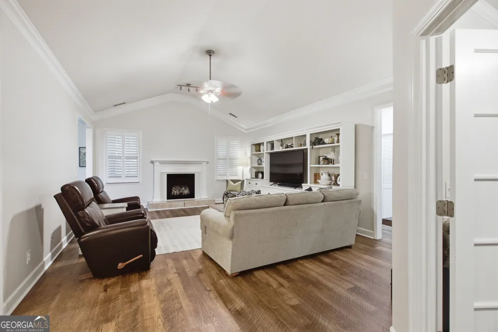 194 Autumn Sweet DR Clarkesville, GA 30523
