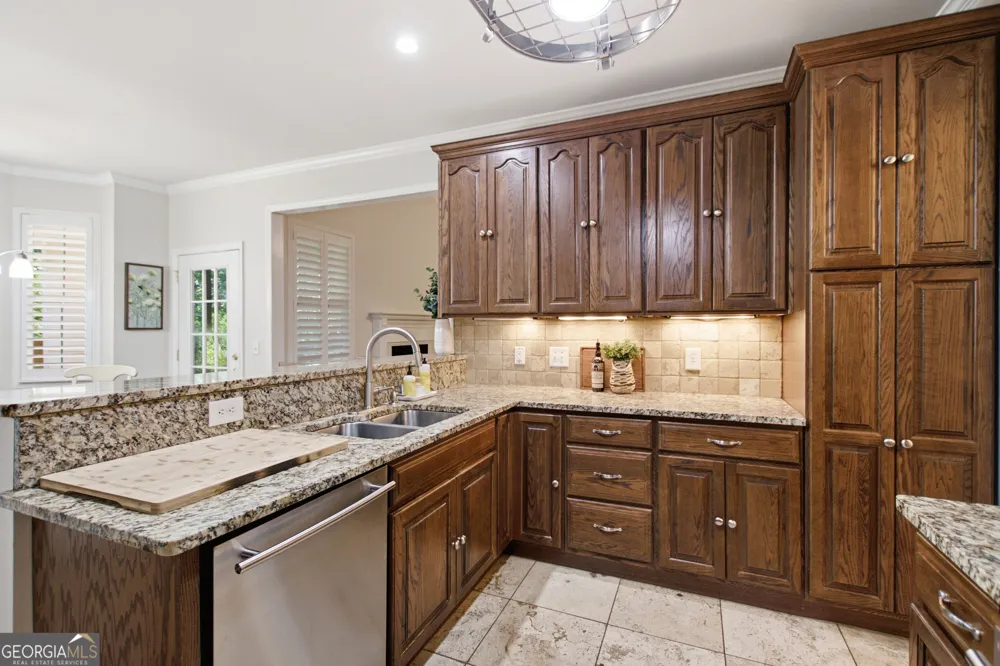 194 Autumn Sweet DR Clarkesville, GA 30523