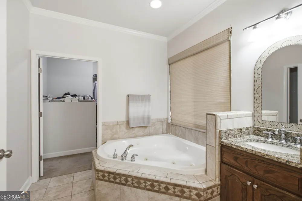 194 Autumn Sweet DR Clarkesville, GA 30523