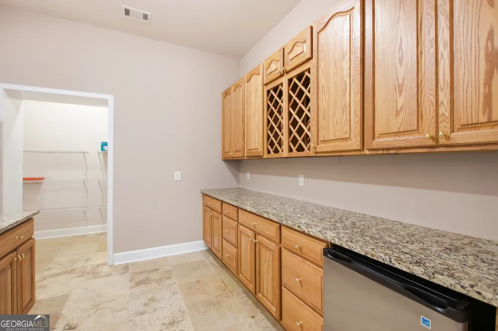 194 Autumn Sweet DR Clarkesville, GA 30523