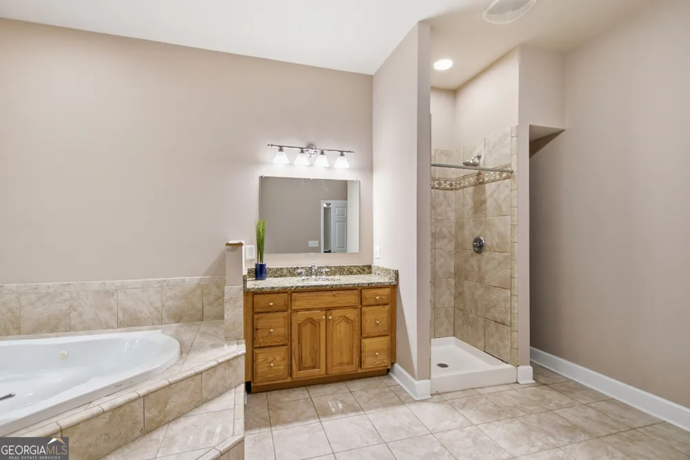 194 Autumn Sweet DR Clarkesville, GA 30523