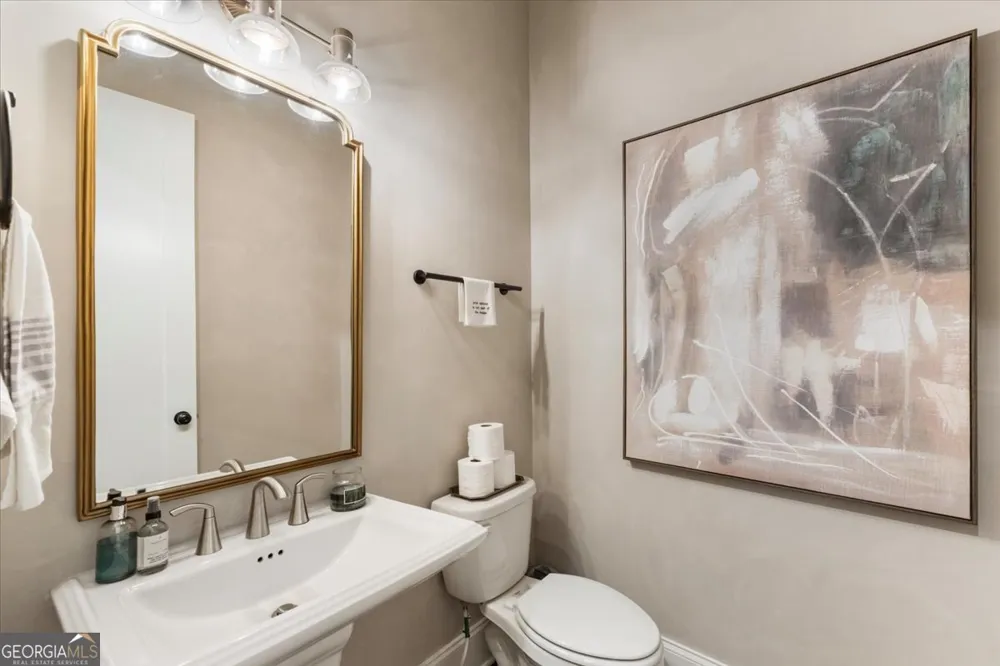 386 Concord ST Alpharetta, GA 30009