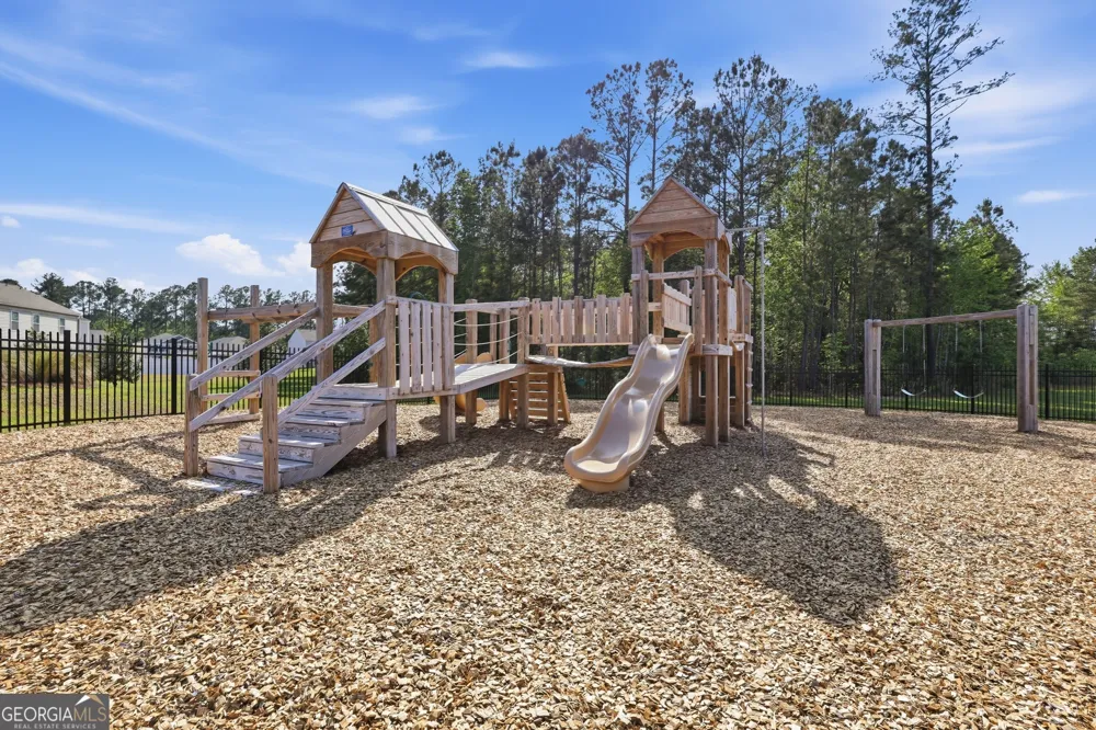 128 Skylark RD Bloomingdale, GA 31302