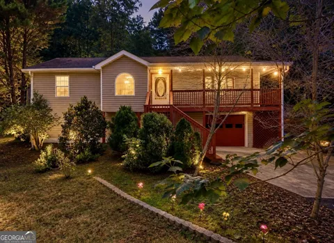 557 Grayce LN