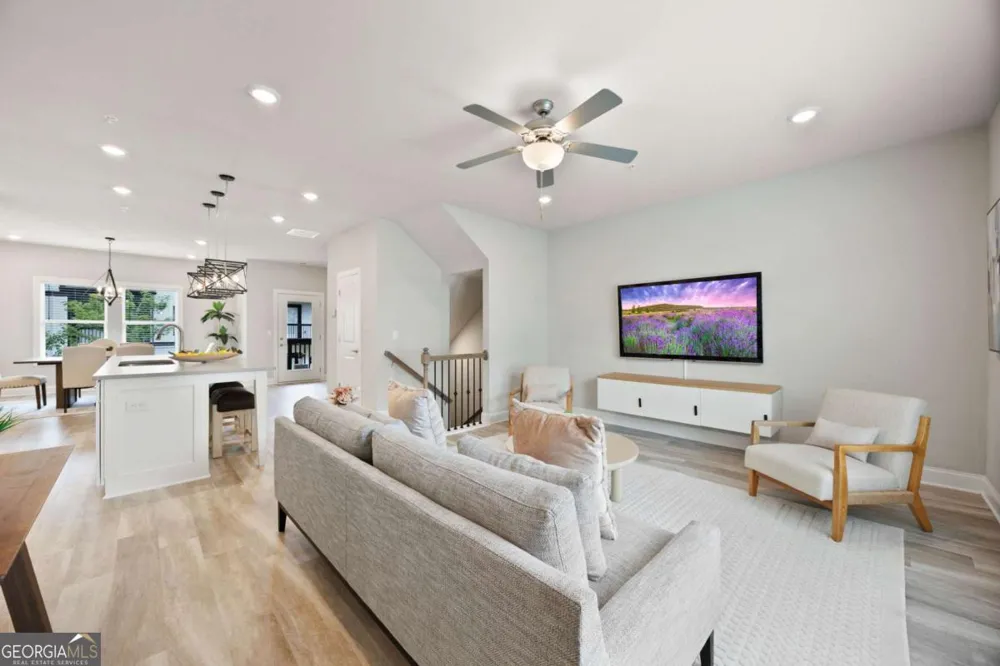 504 Hampton XING Woodstock, GA 30188