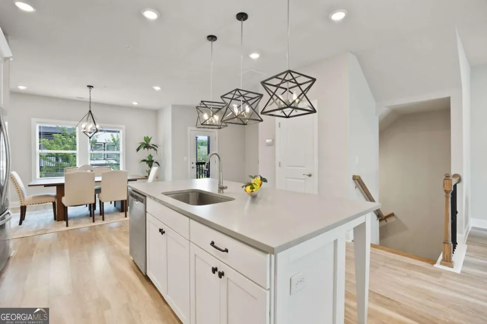 504 Hampton XING Woodstock, GA 30188