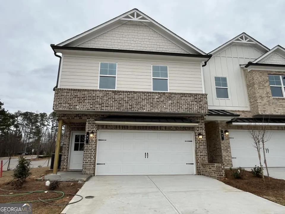 11 Creekside Commons DR Hoschton, GA 30548