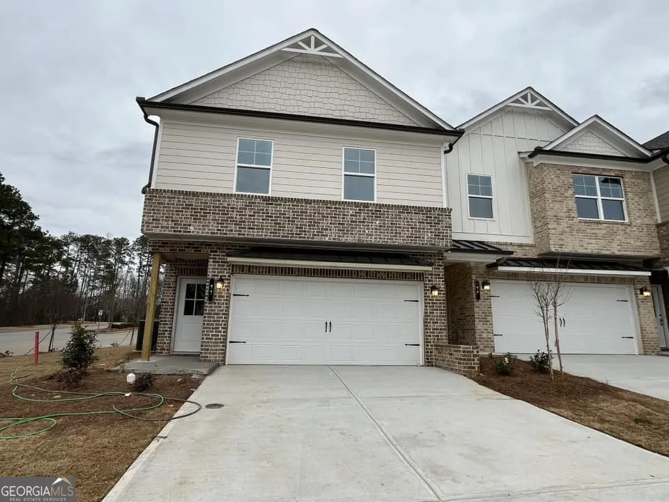 11 Creekside Commons DR Hoschton, GA 30548