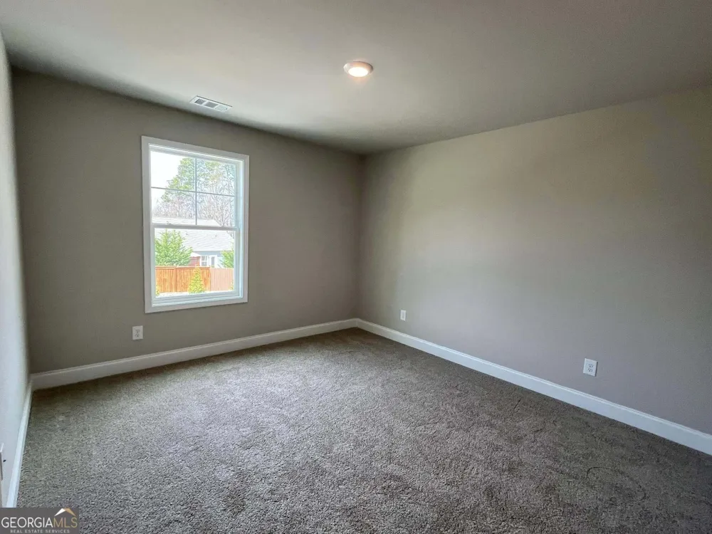 11 Creekside Commons DR Hoschton, GA 30548
