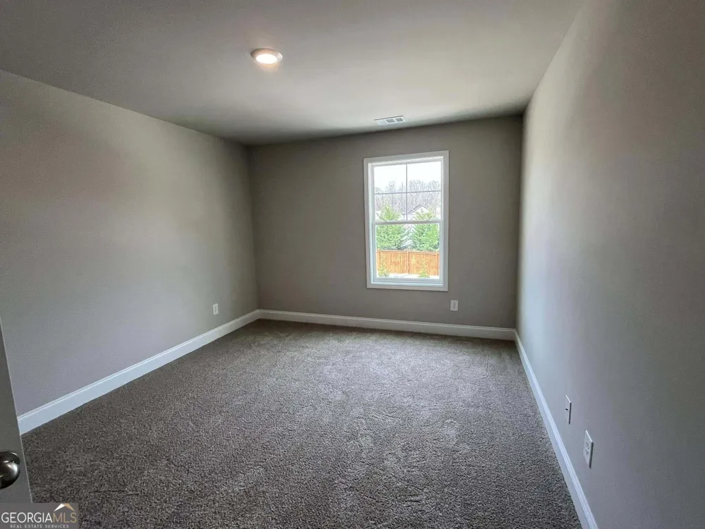 11 Creekside Commons DR Hoschton, GA 30548