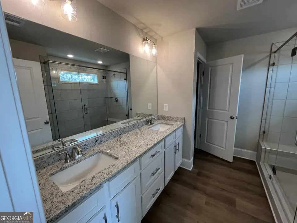 11 Creekside Commons DR Hoschton, GA 30548