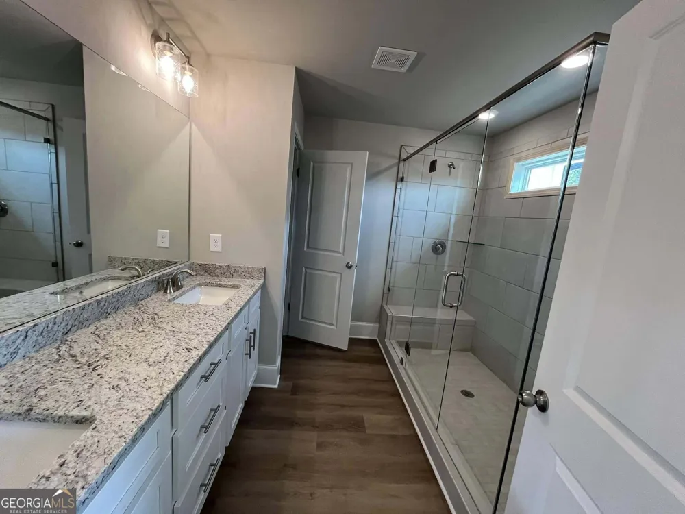 11 Creekside Commons DR Hoschton, GA 30548