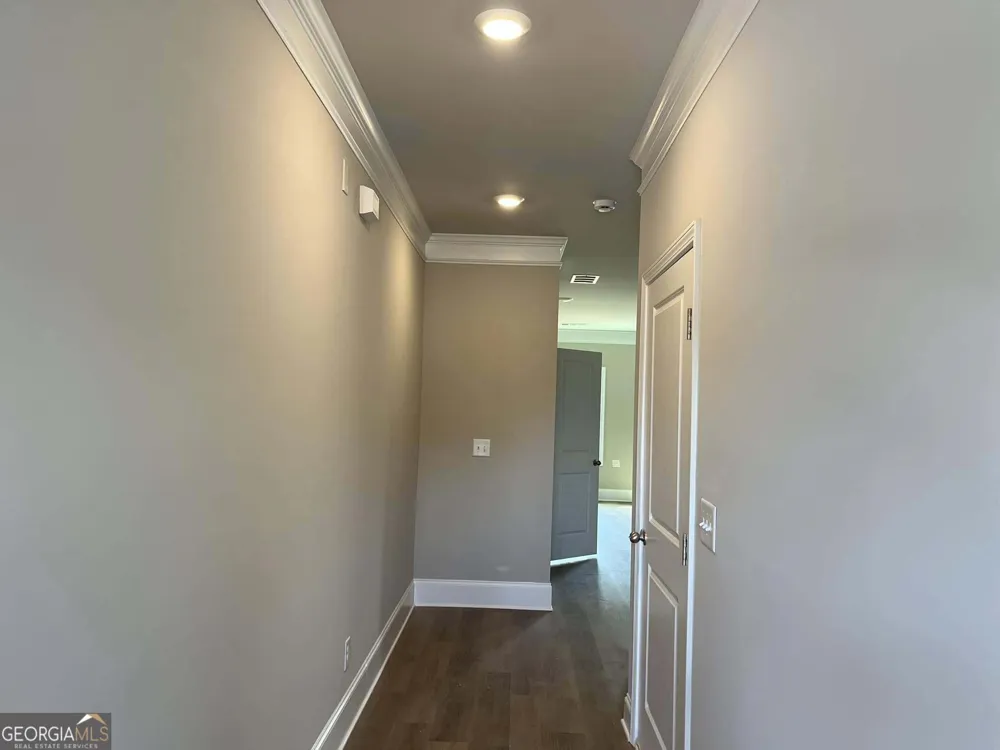 21 Creekside Commons DR Hoschton, GA 30548