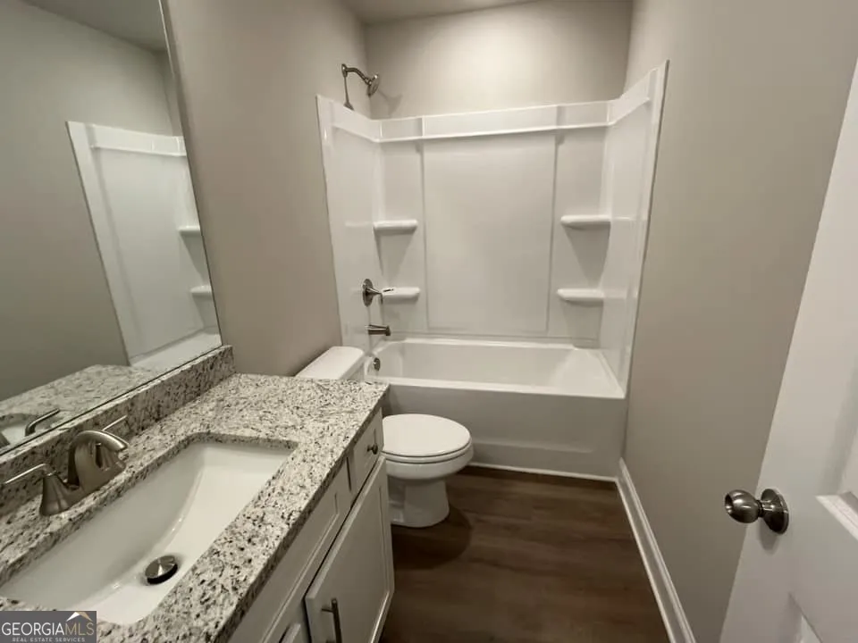 21 Creekside Commons DR Hoschton, GA 30548