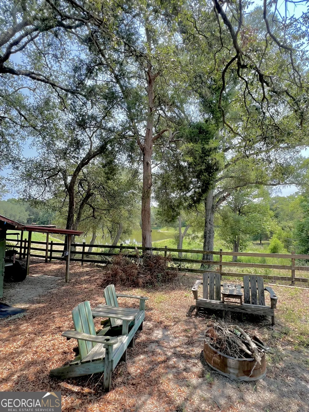 45 Nease RD Glennville, GA 30427