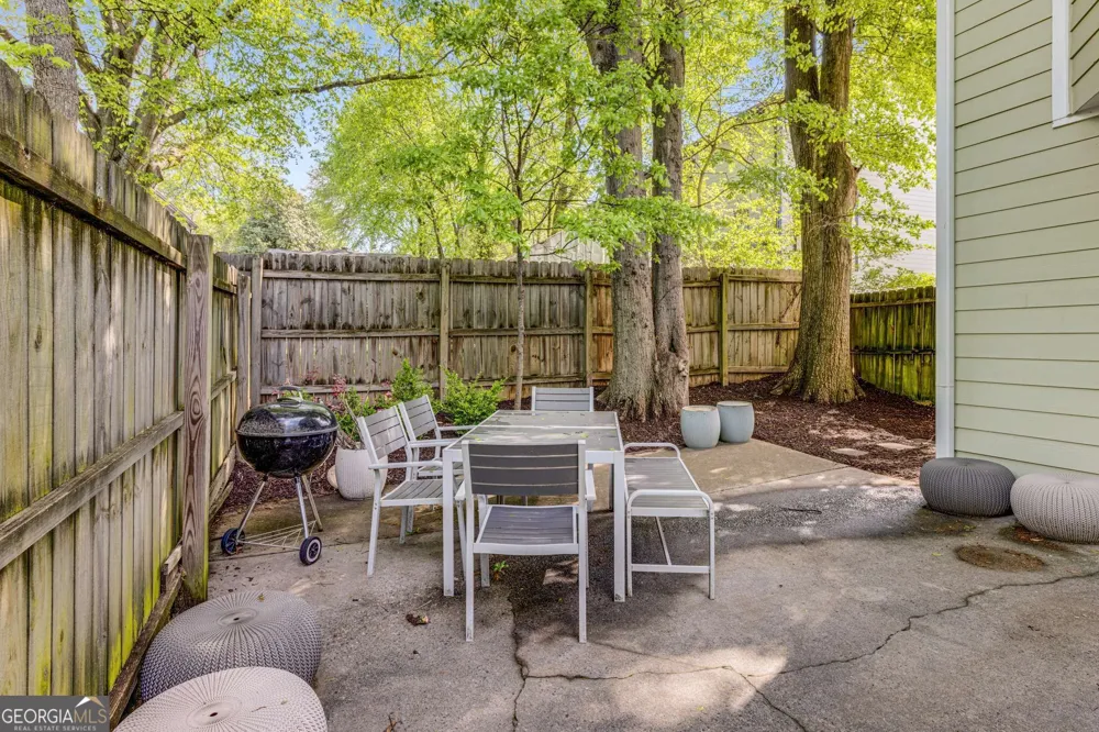 1738 Taylor ST NW Atlanta, GA 30318