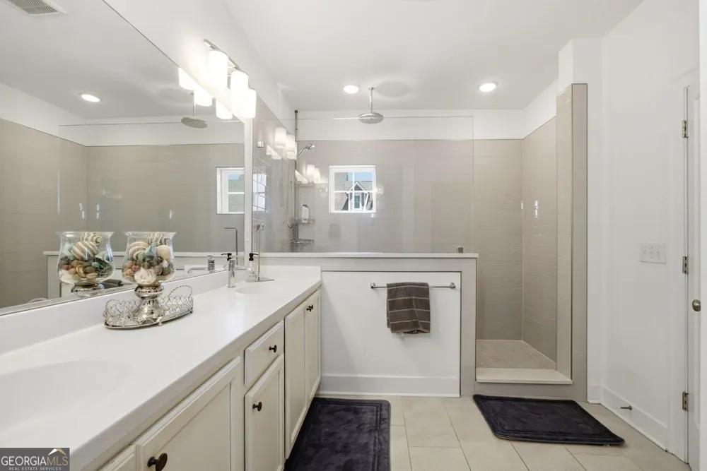 2543 Oakbourne LN Smyrna, GA 30080