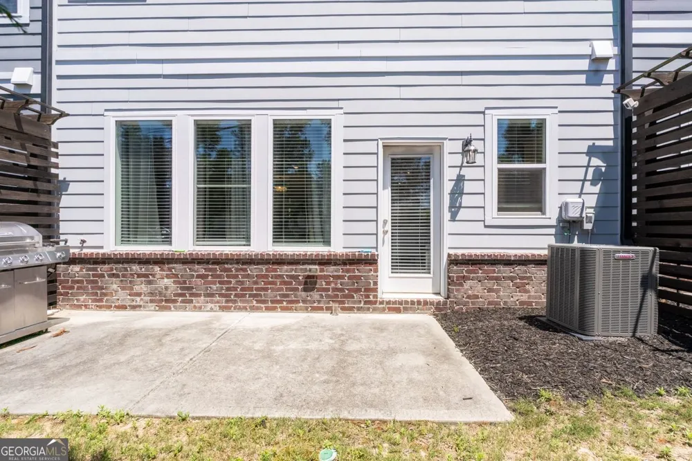 2543 Oakbourne LN Smyrna, GA 30080