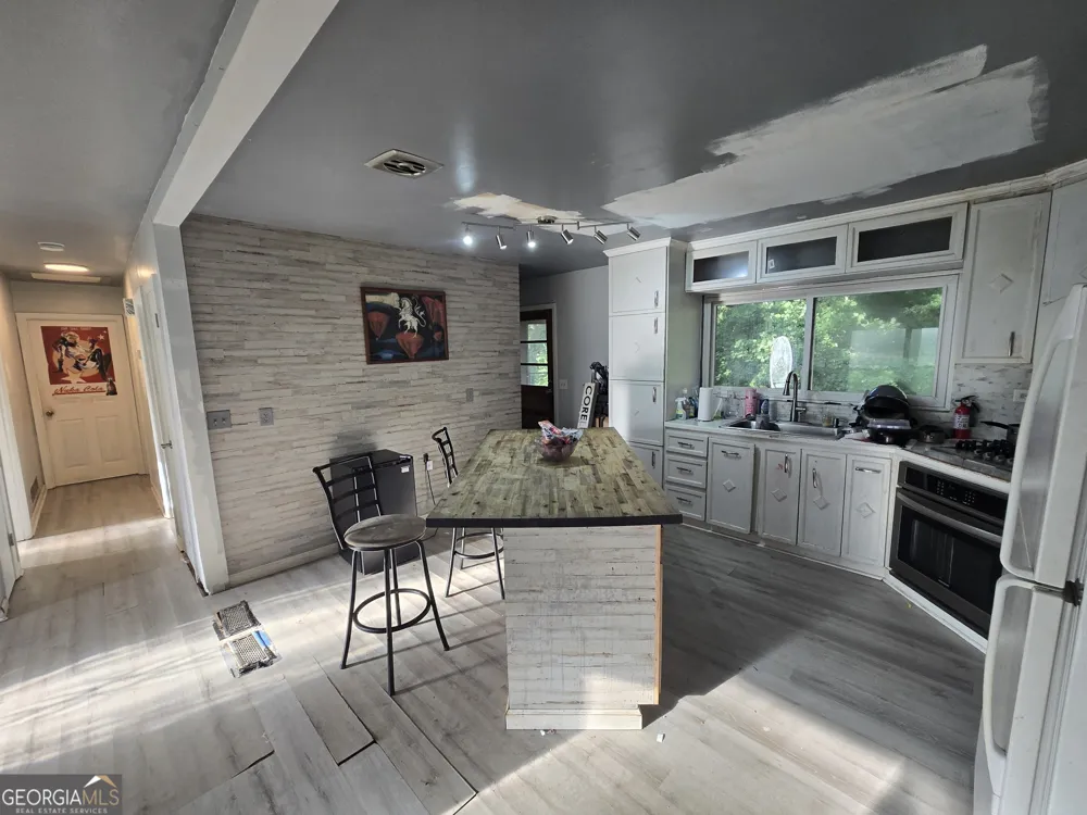 4081 Pilgrim PL Austell, GA 30106