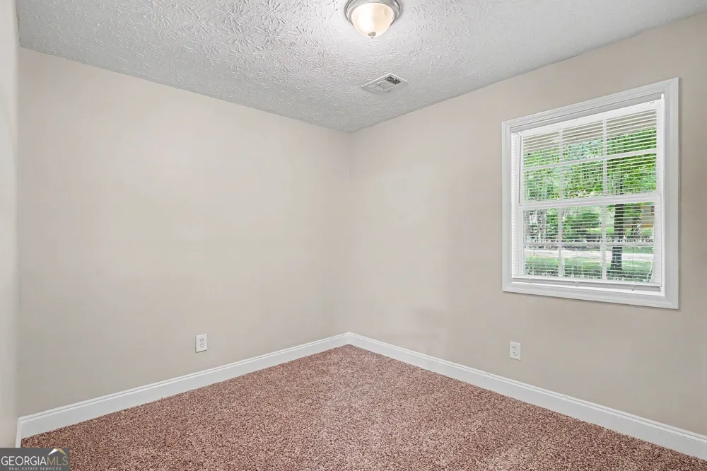 80 Hidden Pines DR Covington, GA 30016