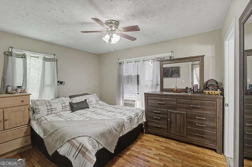 3 Hammond DR SW Plainville, GA 30733