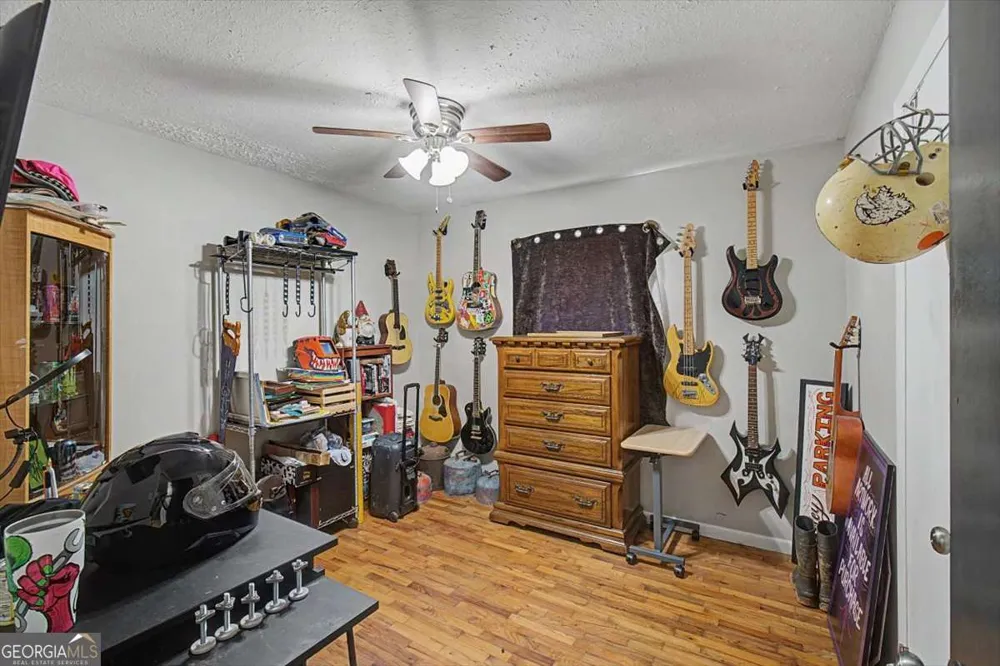 3 Hammond DR SW Plainville, GA 30733