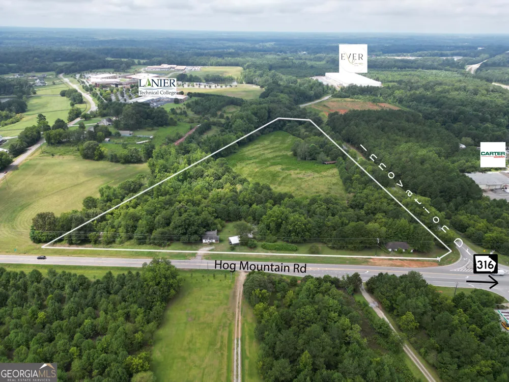 1211 Hog Mountain RD Winder, GA 30680