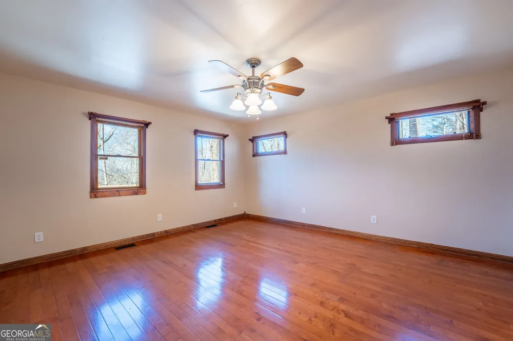 44 Juniper TRL Clayton, GA 30525