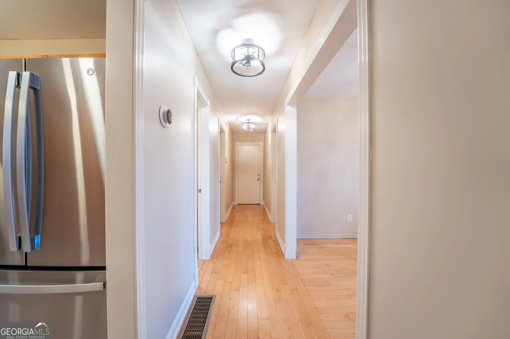 44 Juniper TRL Clayton, GA 30525