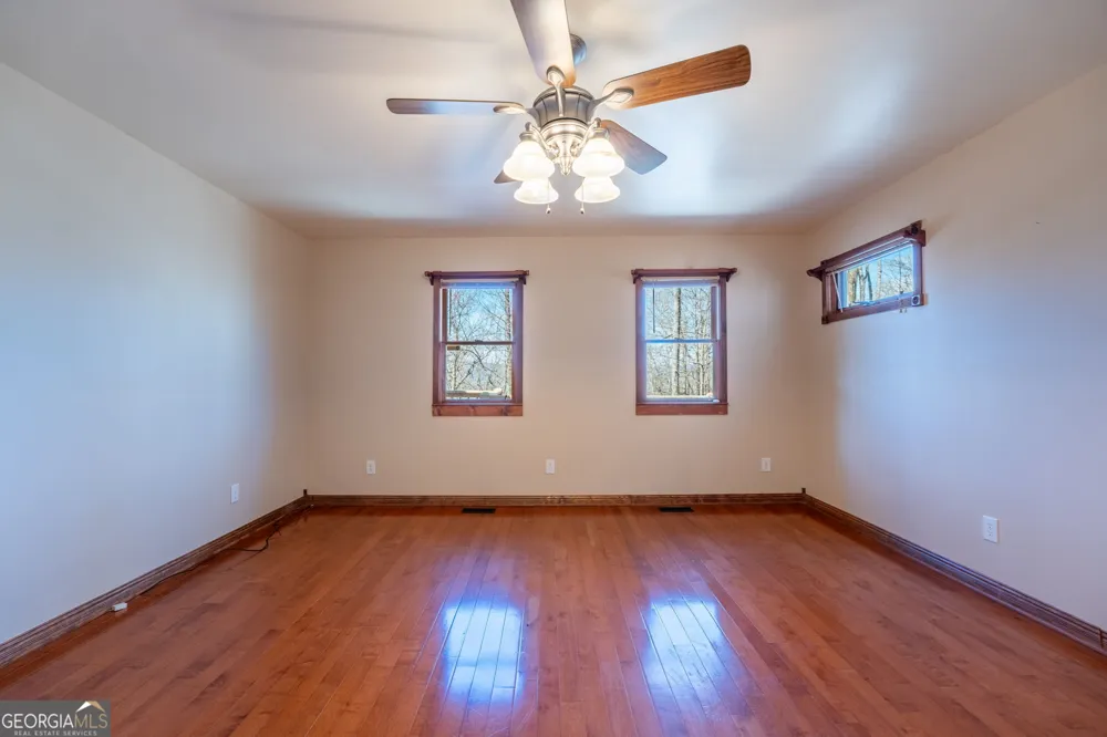 44 Juniper TRL Clayton, GA 30525