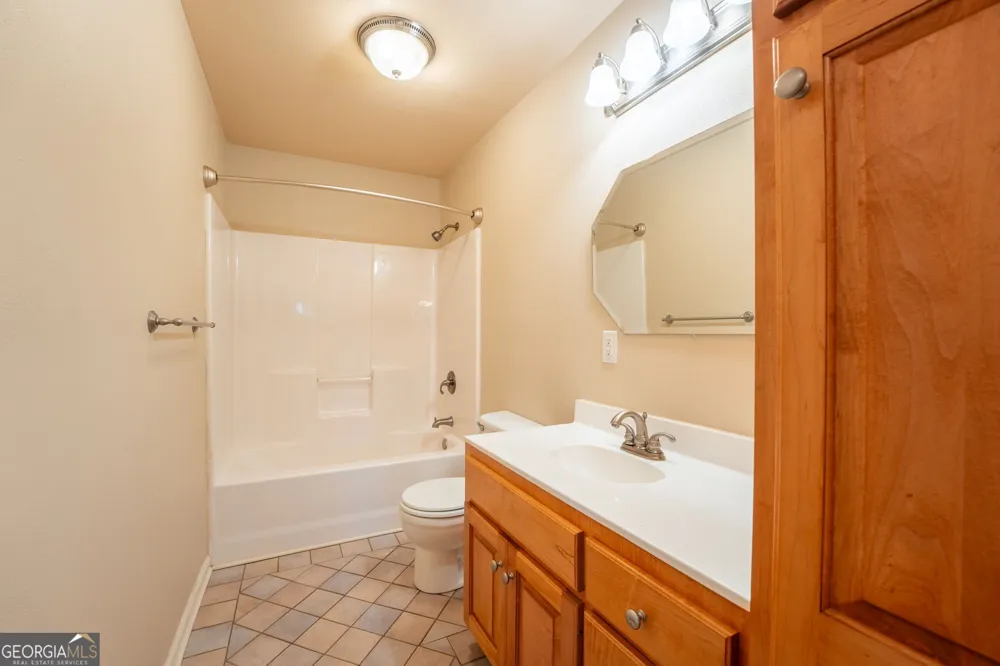 44 Juniper TRL Clayton, GA 30525