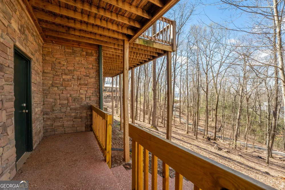 44 Juniper TRL Clayton, GA 30525