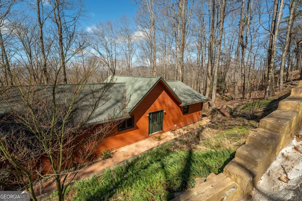 44 Juniper TRL Clayton, GA 30525